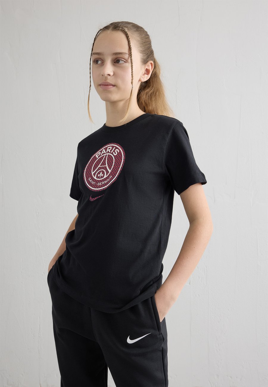 Футболка Nike Performance PARIS GERMAIN CREST TEE UNISEX, Black
Футболка Nike Performance PARIS GERMAIN CREST TEE UNISEX, Black
