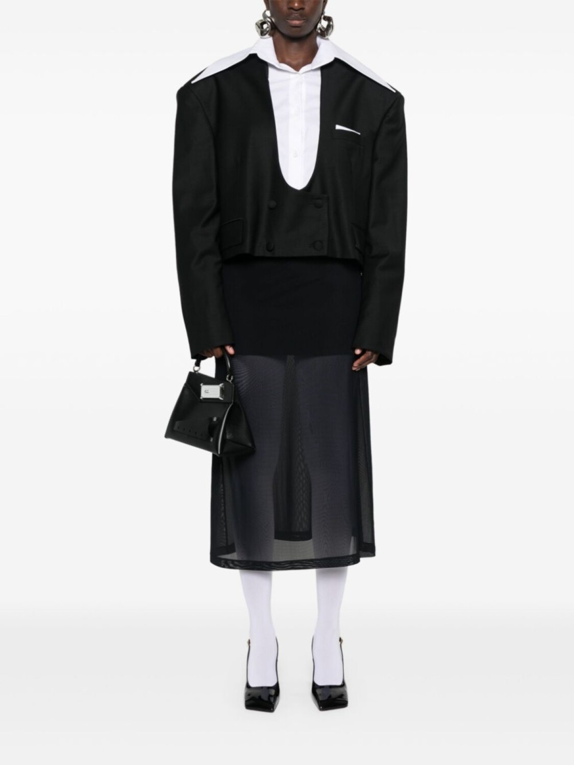 Almaz укороченный блейзер, черный
Almaz укороченный блейзер, черный