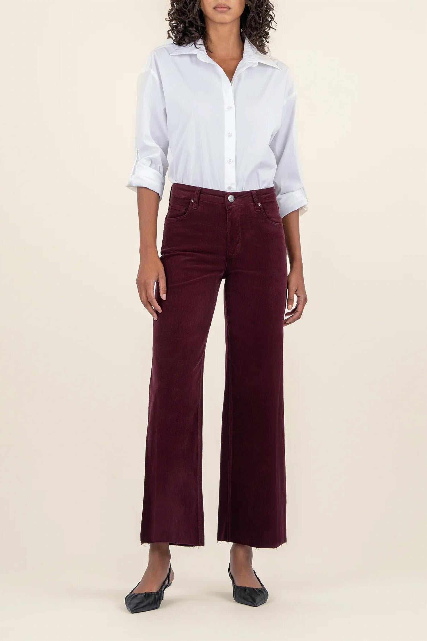 Длинные джинсы Meg Corduroy Wide Leg темно-сливового цвета KUT FROM THE KLOTH, цвет dark plum
Длинные джинсы Meg Corduroy Wide Leg темно-сливового цвета KUT FROM THE KLOTH, цвет dark plum