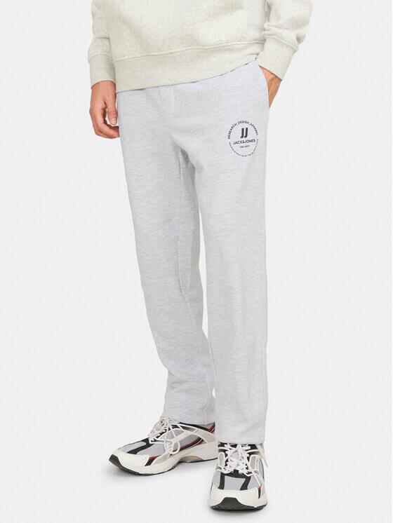 Спортивные брюки стандартного кроя Jack&Jones, белый
Спортивные брюки стандартного кроя Jack&Jones, белый