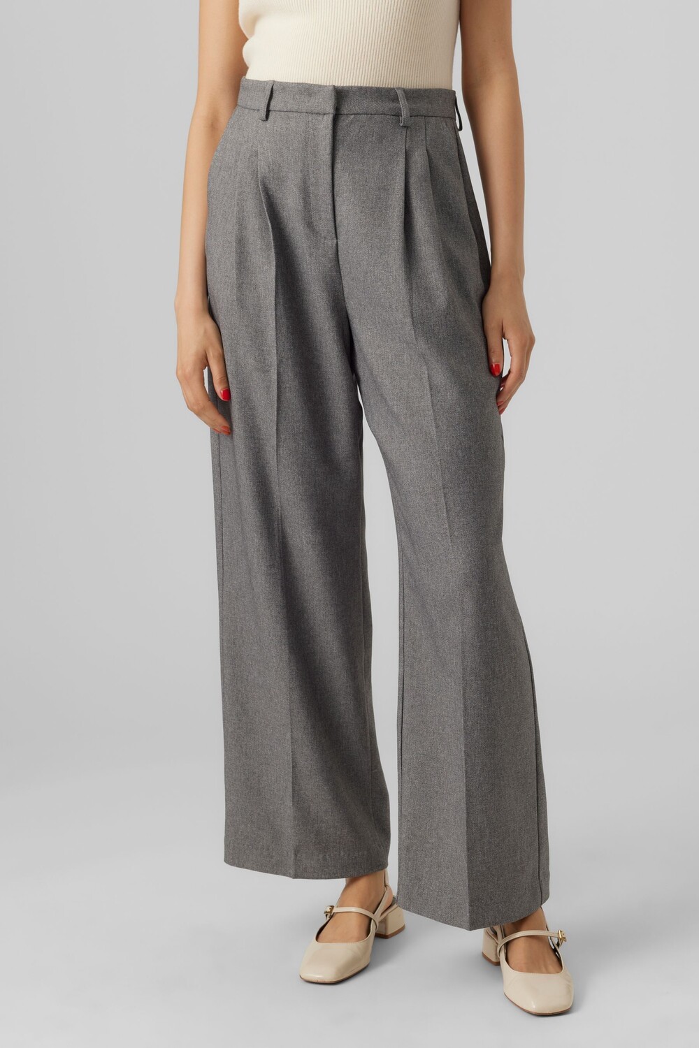 Элегантные брюки с широкими штанинами и завышенной талией Vero Moda, серый
Элегантные брюки с широкими штанинами и завышенной талией Vero Moda, серый