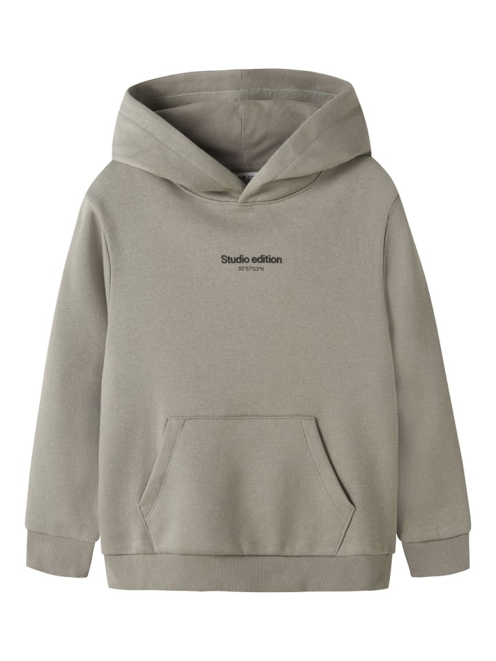 Name it Худи NKMBRODY LS NREG SWEAT WH BRU в тени
Name it Худи NKMBRODY LS NREG SWEAT WH BRU в тени