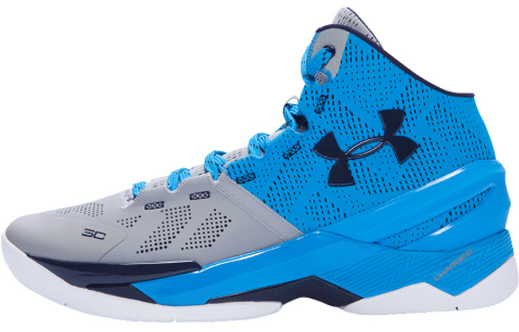 Мужские баскетбольные кроссовки Under Armour Curry 2
Мужские баскетбольные кроссовки Under Armour Curry 2