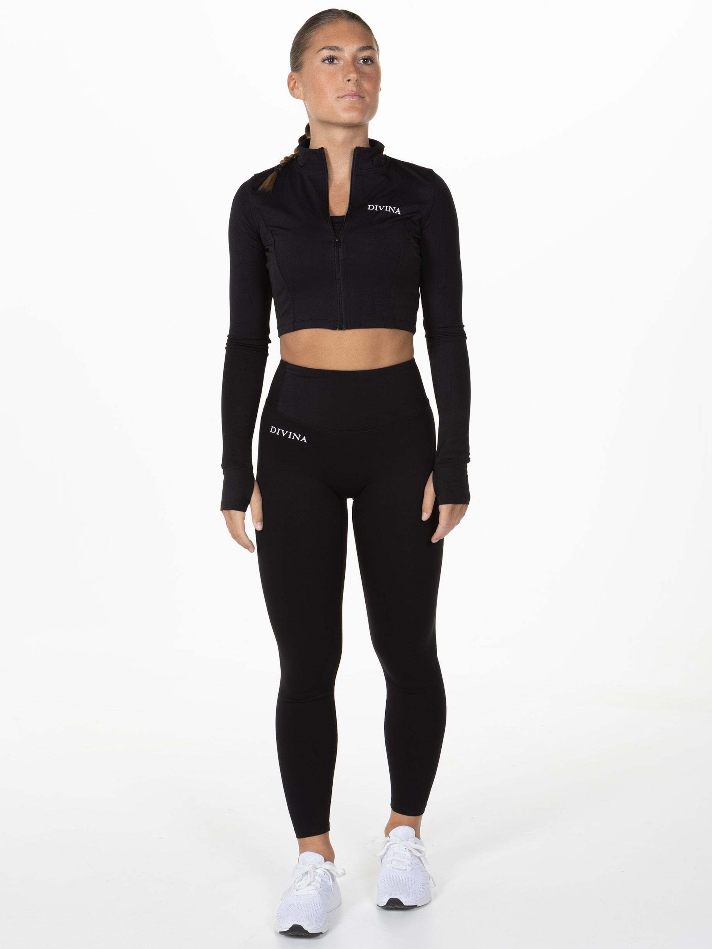 Divina Спортивная куртка 'Valens' в черном цвете
Divina Спортивная куртка 'Valens' в черном цвете