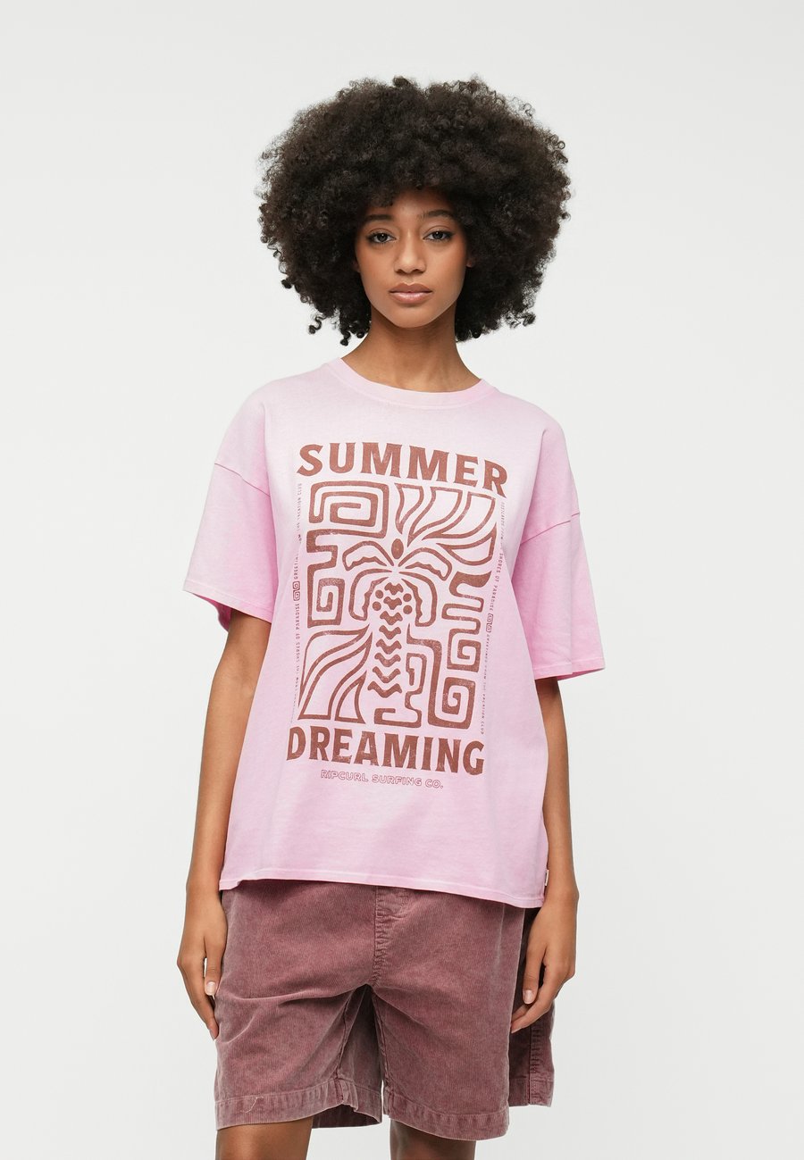 Футболка Rip Curl DREAMING HERITAGE TEE, Pastel Pink/Light Pink, Розовый, Футболка Rip Curl DREAMING HERITAGE TEE, Pastel Pink/Light Pink
Футболка Rip Curl DREAMING HERITAGE TEE, Pastel Pink/Light Pink, Розовый, Футболка Rip Curl DREAMING HERITAGE TEE, Pastel Pink/Light Pink