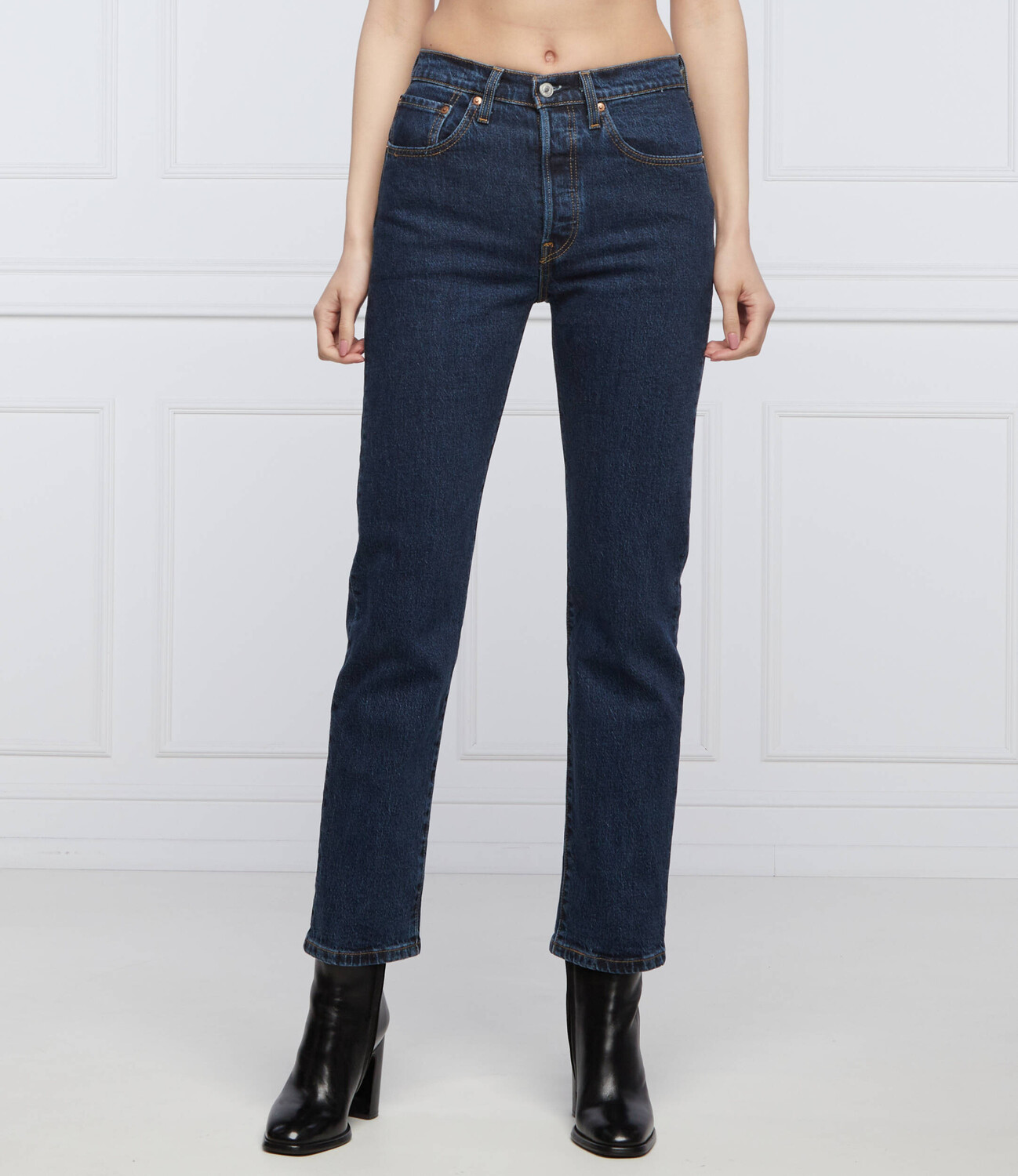 Джинсы Levi's 501 cropped fit, темно-синий
Джинсы Levi's 501 cropped fit, темно-синий