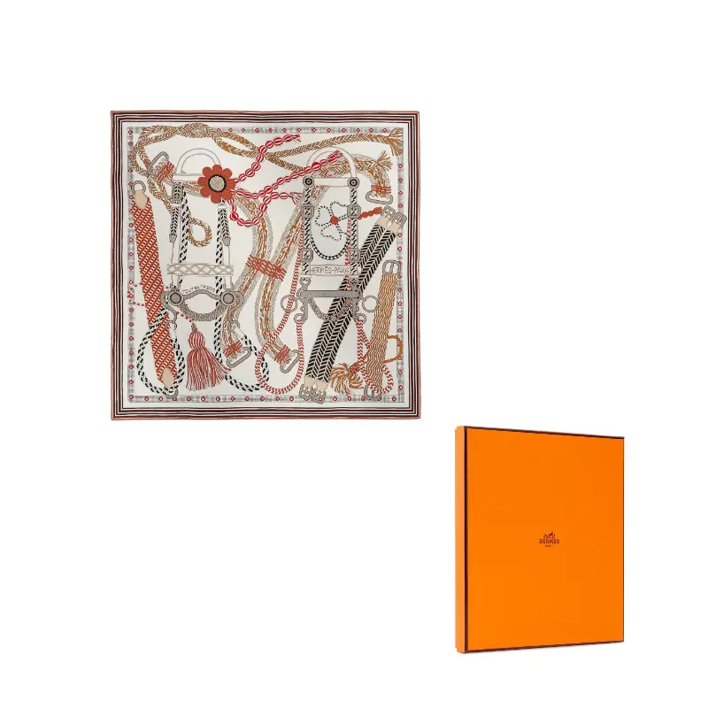 HERMES Шёлковый шарф женский белый, White
HERMES Шёлковый шарф женский белый, White