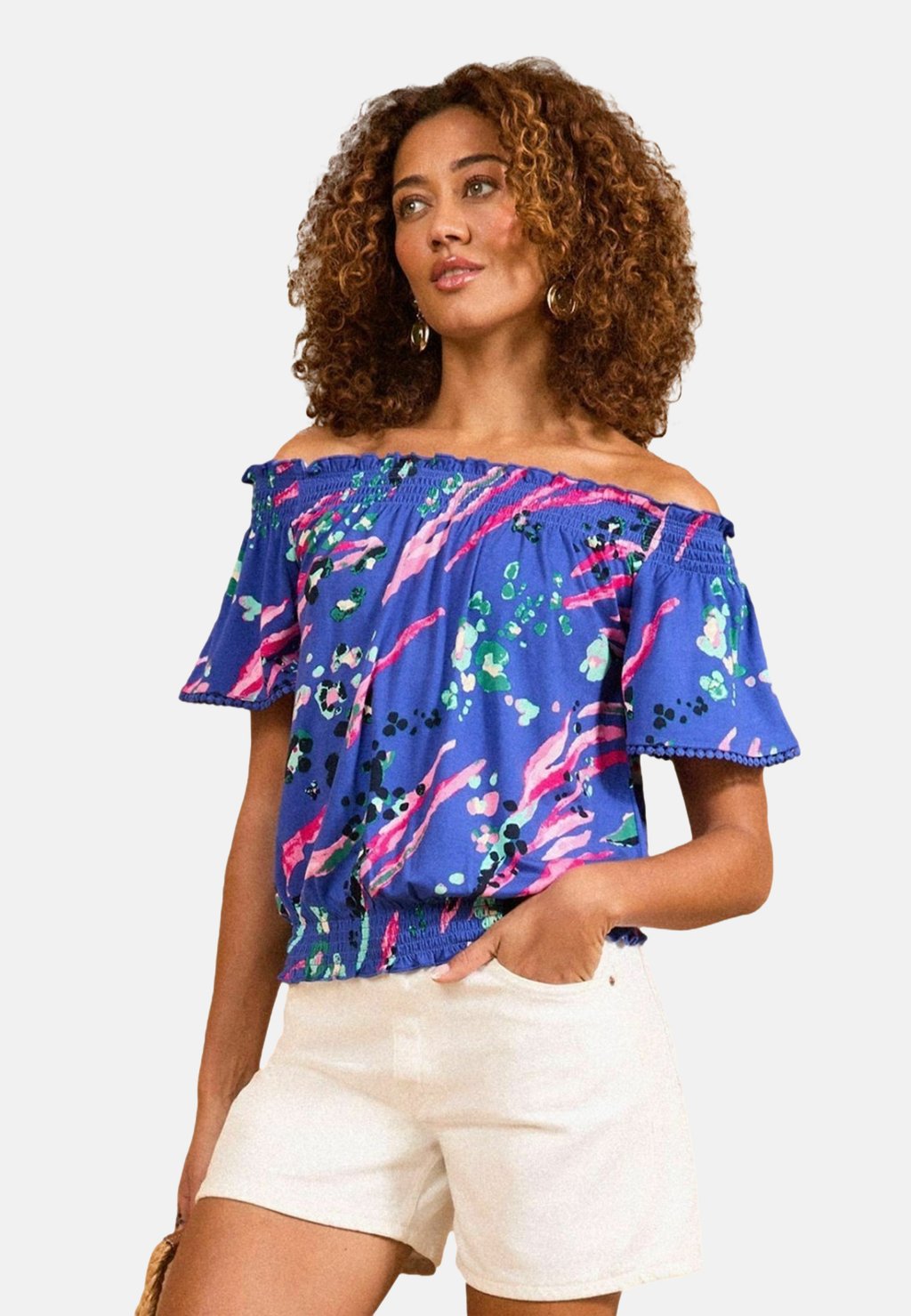 Блуза REGULAR FIT - BARDOT - Print T-shirt Love & Roses, синий
Блуза REGULAR FIT - BARDOT - Print T-shirt Love & Roses, синий