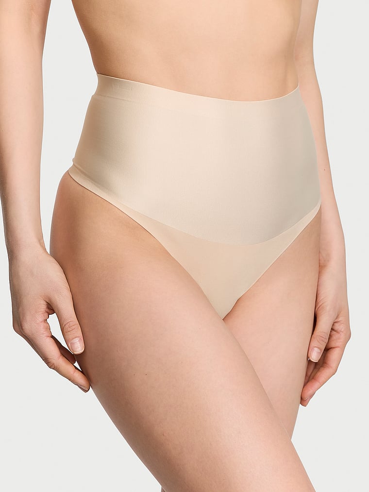 Трусики-Стринги Smoothingshimmer Body By Victoria, smooth marzipan
Трусики-Стринги Smoothingshimmer Body By Victoria, smooth marzipan