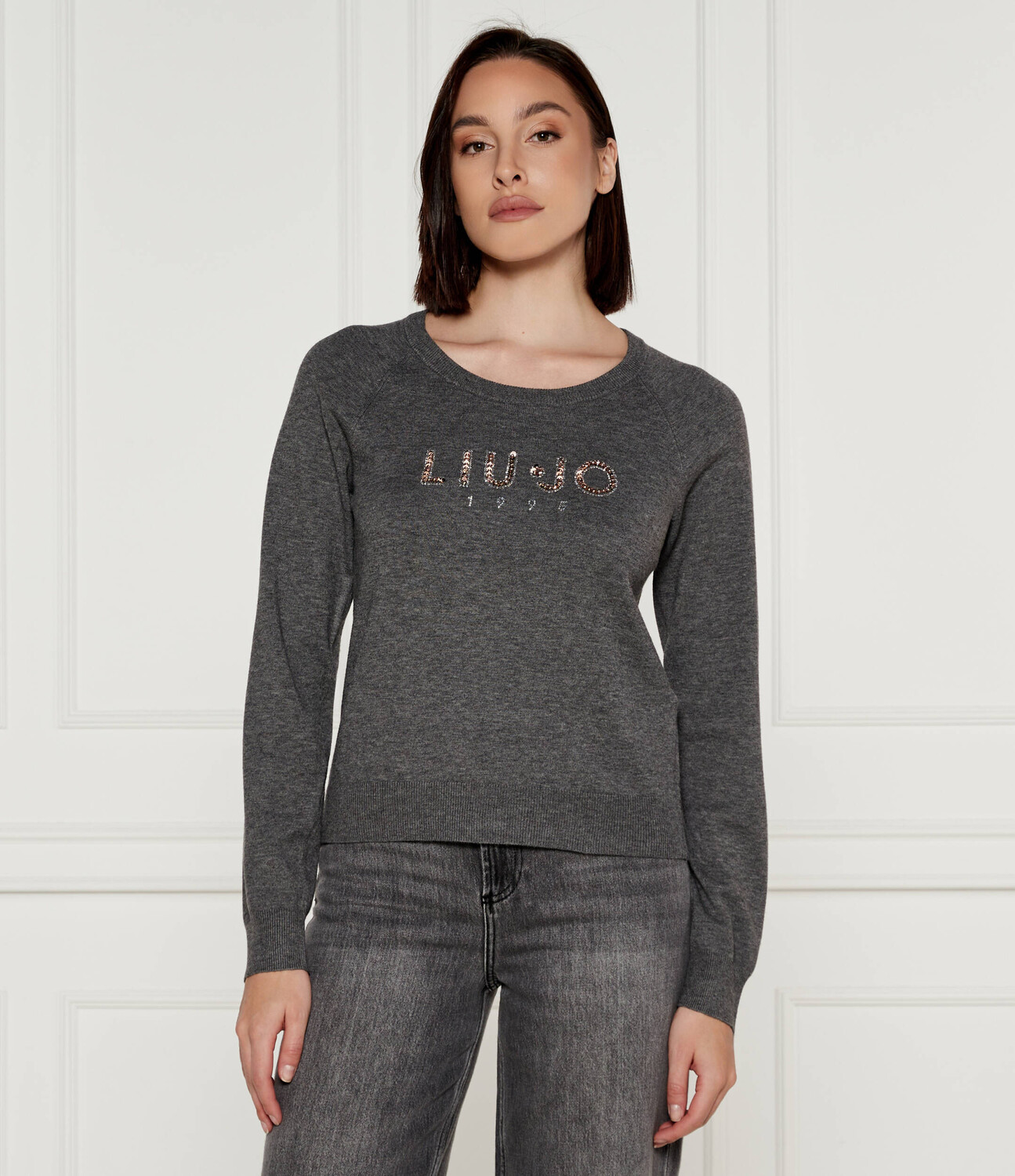 Свитер Liu Jo Sport Regular Fit, серый
Свитер Liu Jo Sport Regular Fit, серый