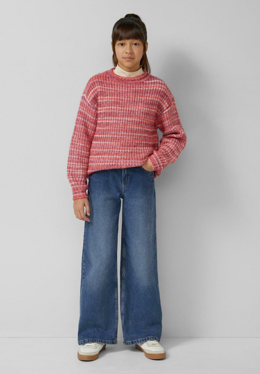 Джемпер s.Oliver PULLOVER, Dunkelorange/Ochre
Джемпер s.Oliver PULLOVER, Dunkelorange/Ochre