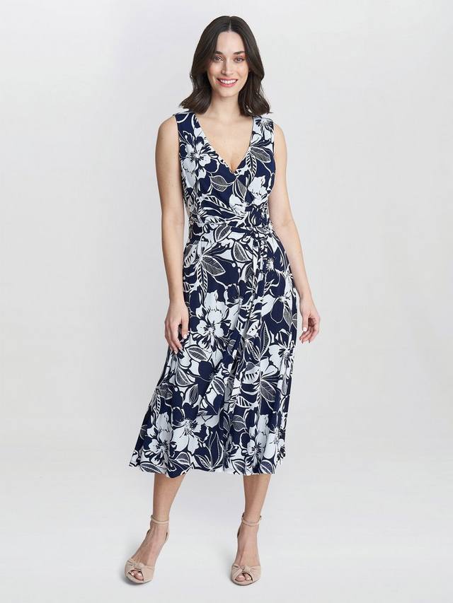 Облегающее расклешенное трикотажное платье denise Gina Bacconi, темно-синий/белый
Облегающее расклешенное трикотажное платье denise Gina Bacconi, темно-синий/белый