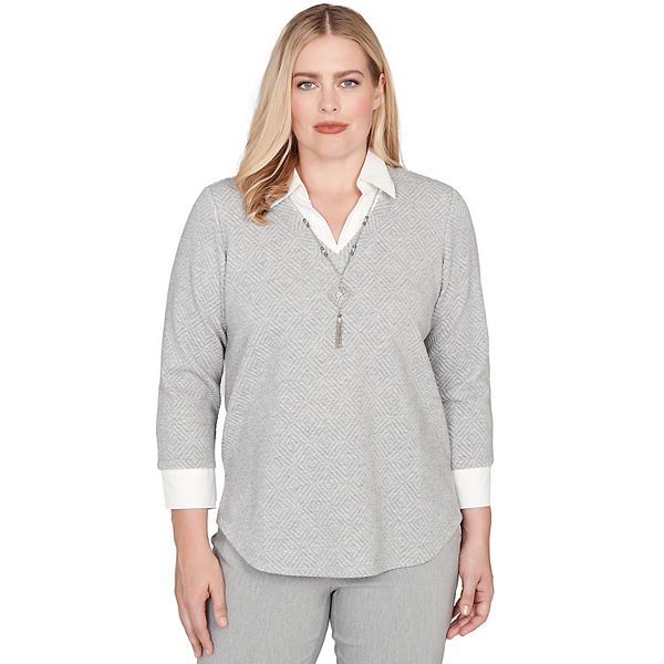 Женский топ с бриллиантовым жаккардом и ожерельем Alfred Dunner
Женский топ с бриллиантовым жаккардом и ожерельем Alfred Dunner