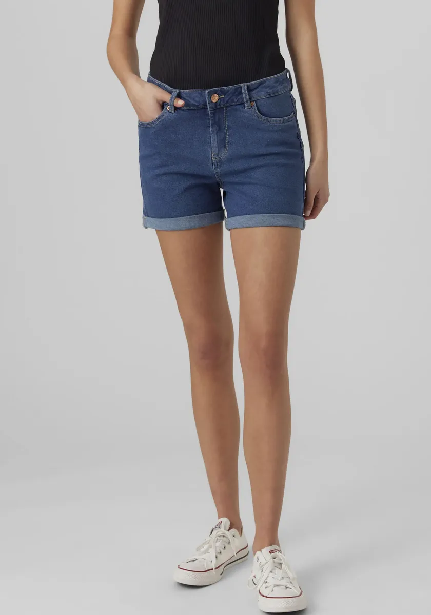 Джинсовые шорты Vero Moda "VMLUNA MR FOLD SHORTS MIX GA NOOS", синий
Джинсовые шорты Vero Moda "VMLUNA MR FOLD SHORTS MIX GA NOOS", синий