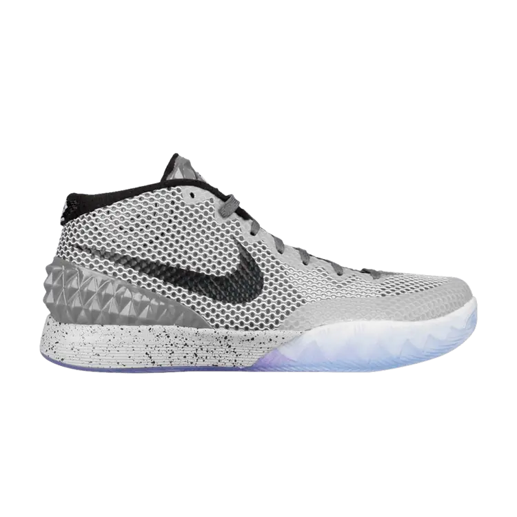 Кроссовки Nike Kyrie 1 EP All Star, серый
Кроссовки Nike Kyrie 1 EP All Star, серый