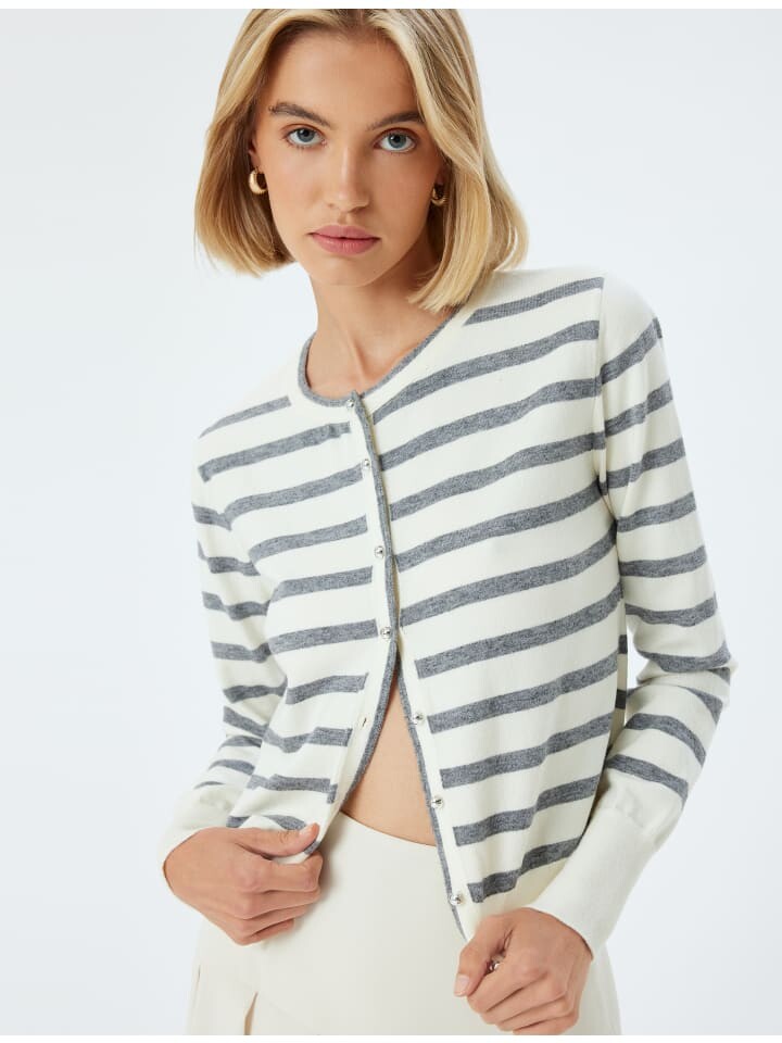 Кардиган KOTON, цвет grau gestreift
Кардиган KOTON, цвет grau gestreift