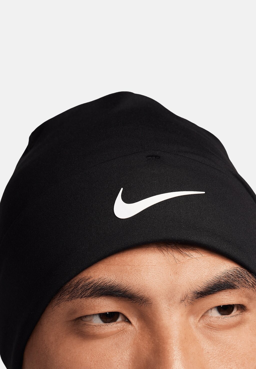 Шапка LIFESTYLE PEAK STANDARD CUFF Nike Sportswear, черный
Шапка LIFESTYLE PEAK STANDARD CUFF Nike Sportswear, черный