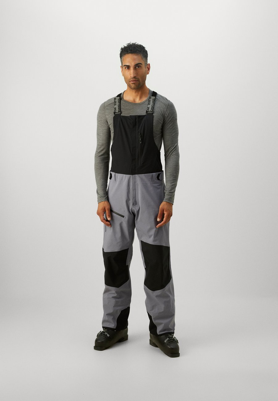 Лыжные брюки Salomon MOON PATROL BIB , Blue Granite/Blue
Лыжные брюки Salomon MOON PATROL BIB , Blue Granite/Blue