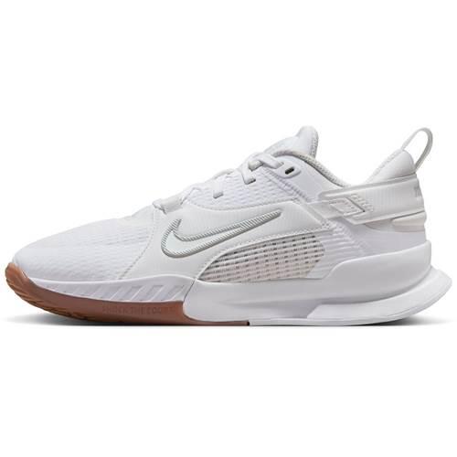 Детские кроссовки для игры в помещении Nike Crosscourt Little/Big Kid FN2231
Детские кроссовки для игры в помещении Nike Crosscourt Little/Big Kid FN2231