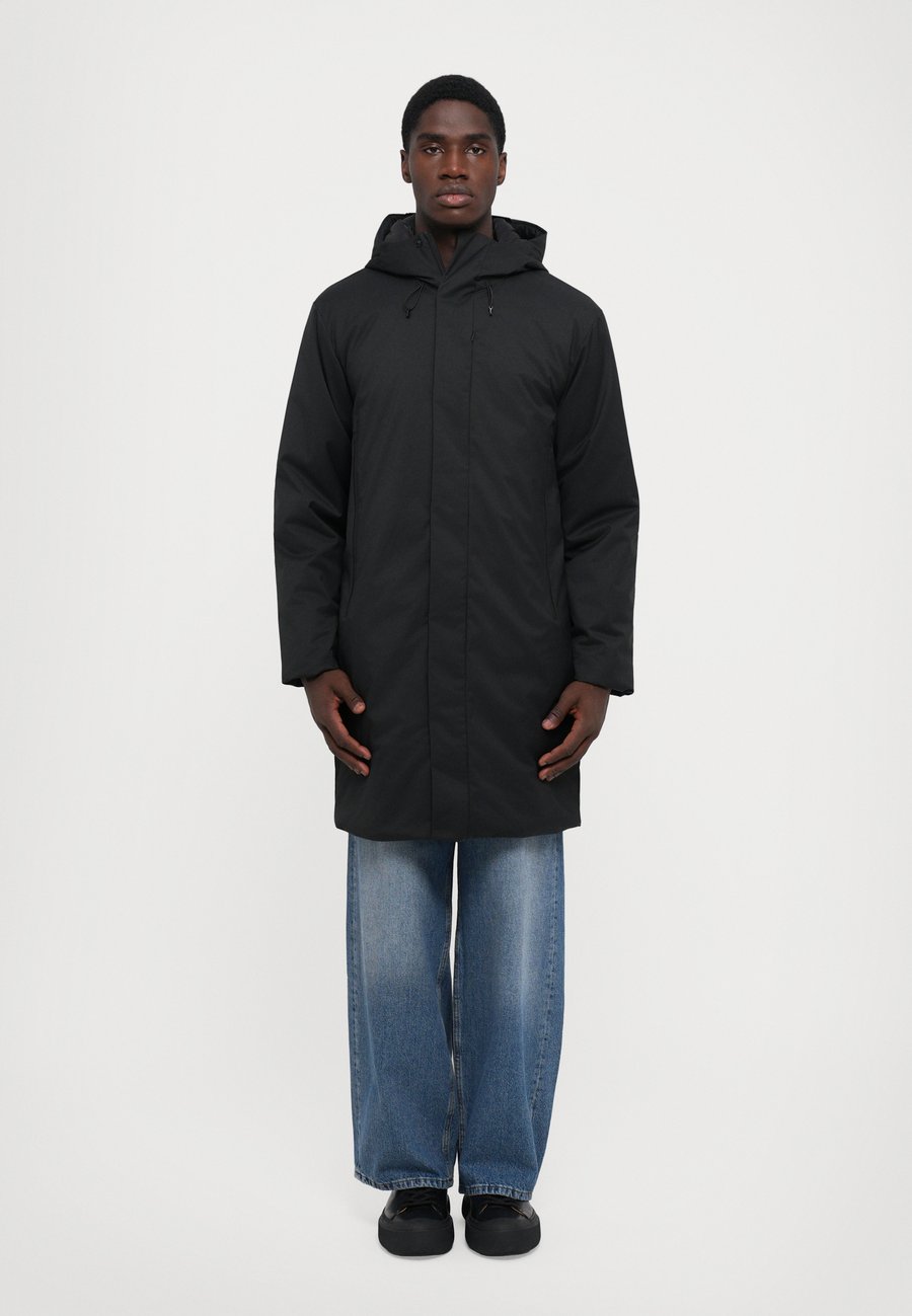 Пальто EA7 Emporio Armani MOUNTAIN TECH JACKET, Black
Пальто EA7 Emporio Armani MOUNTAIN TECH JACKET, Black