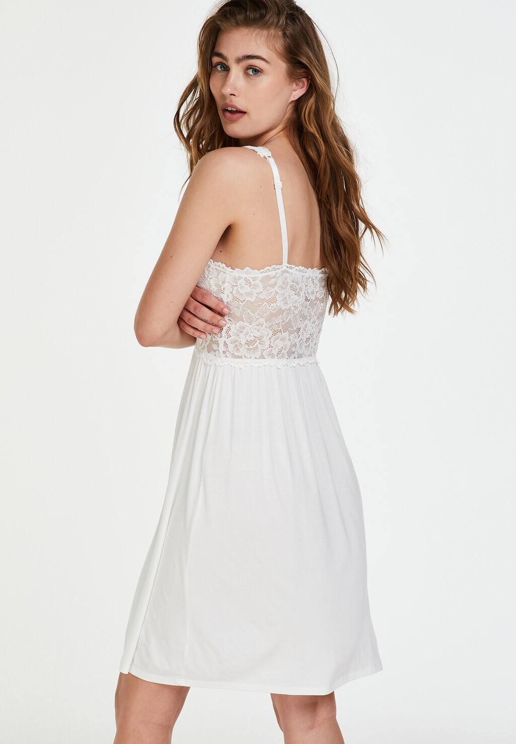 Ночная рубашка Hunkemöller, белая
Ночная рубашка Hunkemöller, белая