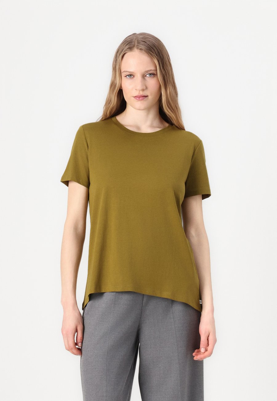 Футболка TOM TAILOR DENIM LOOSE WITH HIGH LOW, Warm Moss Green/Green, Зеленый, Футболка TOM TAILOR DENIM LOOSE WITH HIGH LOW, Warm Moss Green/Green
Футболка TOM TAILOR DENIM LOOSE WITH HIGH LOW, Warm Moss Green/Green, Зеленый, Футболка TOM TAILOR DENIM LOOSE WITH HIGH LOW, Warm Moss Green/Green