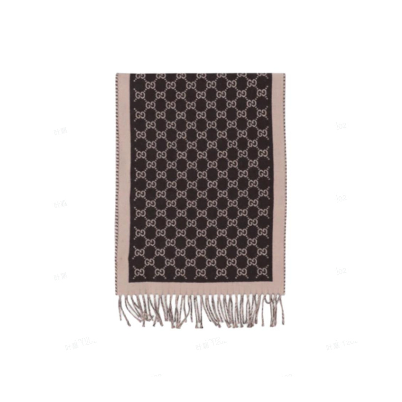 GUCCI Шерстяной вязаный шарф Unisex Pink
GUCCI Шерстяной вязаный шарф Unisex Pink