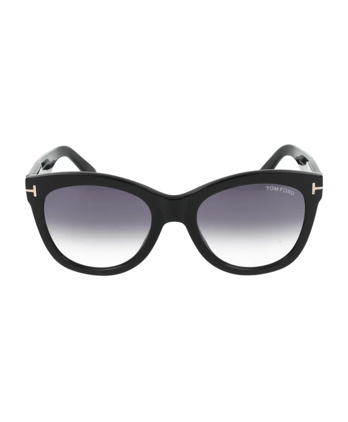 Классические солнцезащитные очки ft0870 01b Tom Ford, черный
Классические солнцезащитные очки ft0870 01b Tom Ford, черный