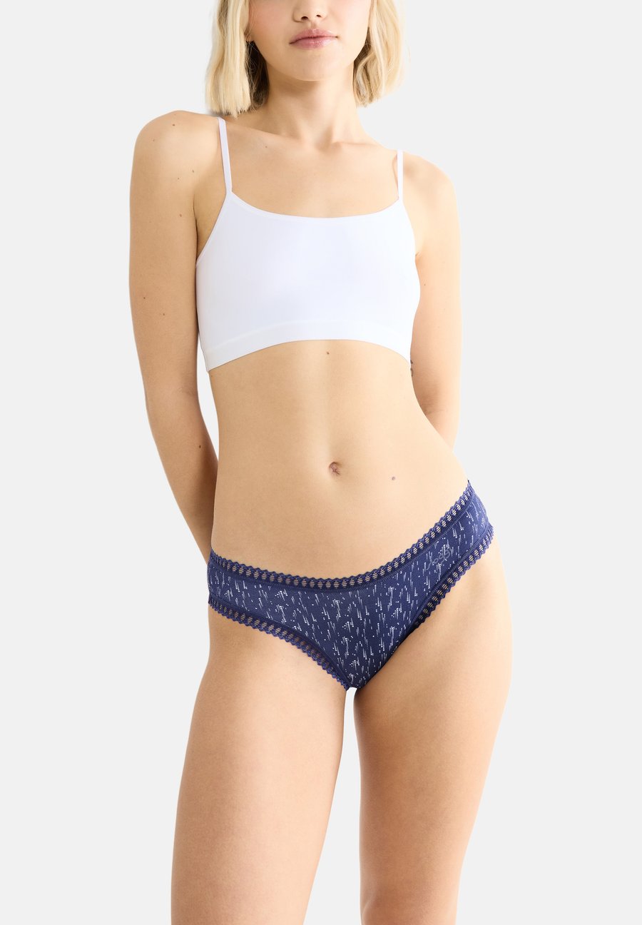 Брифы Sloggi 3ER PACK GO CRUSH, Rosa Blau/Blue
Брифы Sloggi 3ER PACK GO CRUSH, Rosa Blau/Blue