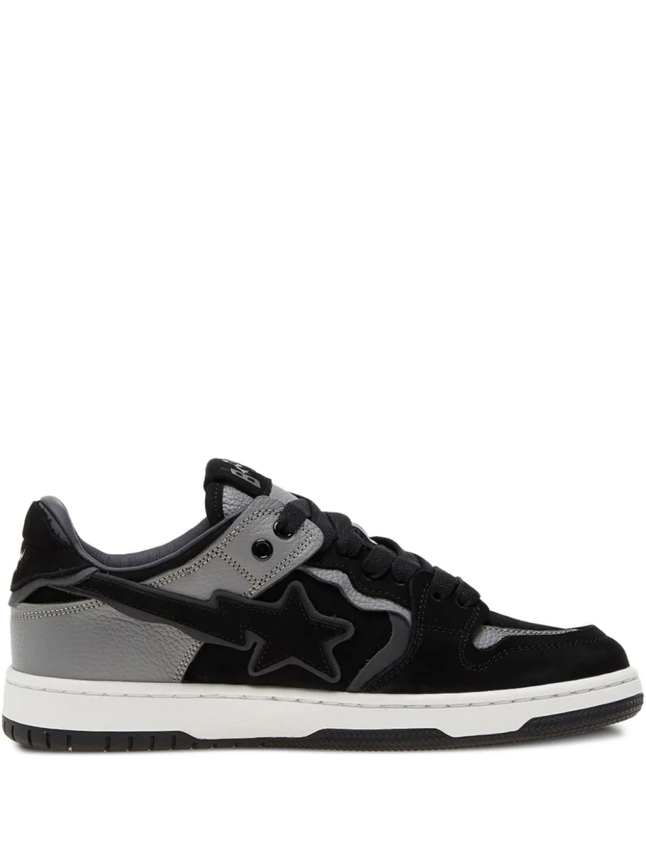 A BATHING APE кроссовки с нашивками, черный
A BATHING APE кроссовки с нашивками, черный