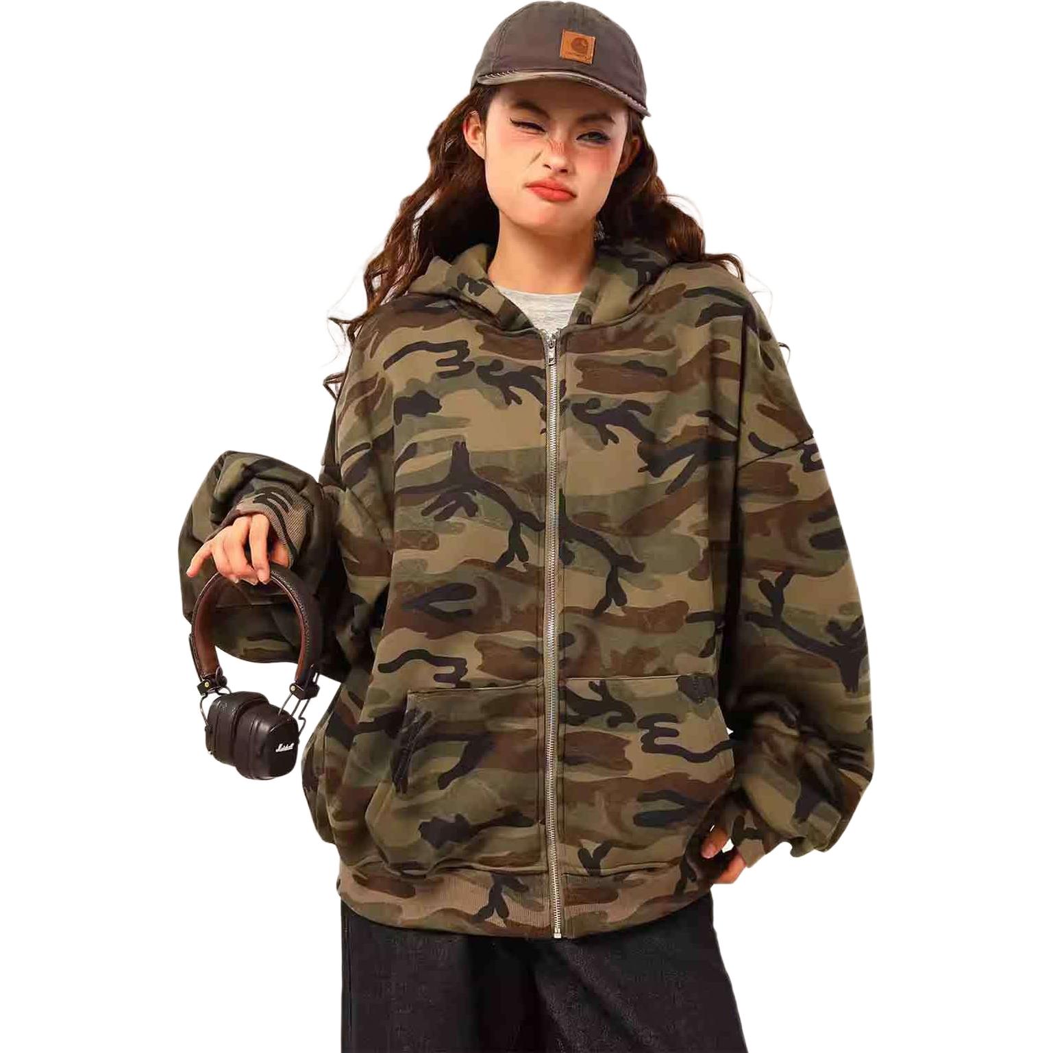 NEVER RULE Толстовка женская Camouflage с капюшоном Moderate
NEVER RULE Толстовка женская Camouflage с капюшоном Moderate