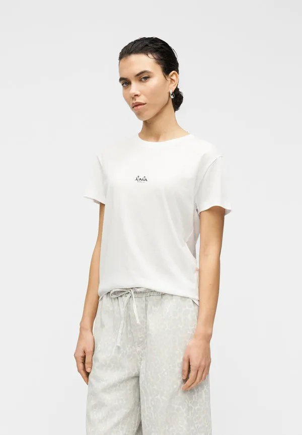 Простая футболка Lala Berlin, White, Белый, Простая футболка Lala Berlin, White
Простая футболка Lala Berlin, White, Белый, Простая футболка Lala Berlin, White