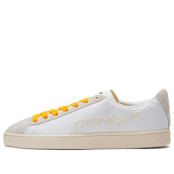Кроссовки diet starts monday x suede 'white marshmallow' Puma, белый
Кроссовки diet starts monday x suede 'white marshmallow' Puma, белый