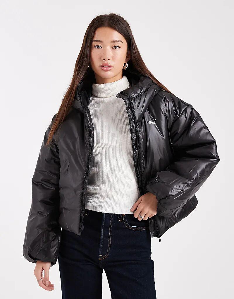 Блестящая стеганая куртка с капюшоном Puma Wardrobe essentials черного цвета
Блестящая стеганая куртка с капюшоном Puma Wardrobe essentials черного цвета