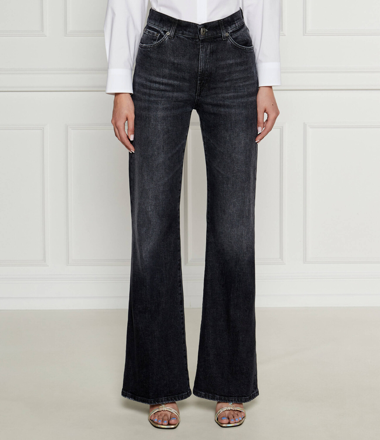 Джинсы DONDUP - made in Italy AMBER flare fit, черный
Джинсы DONDUP - made in Italy AMBER flare fit, черный