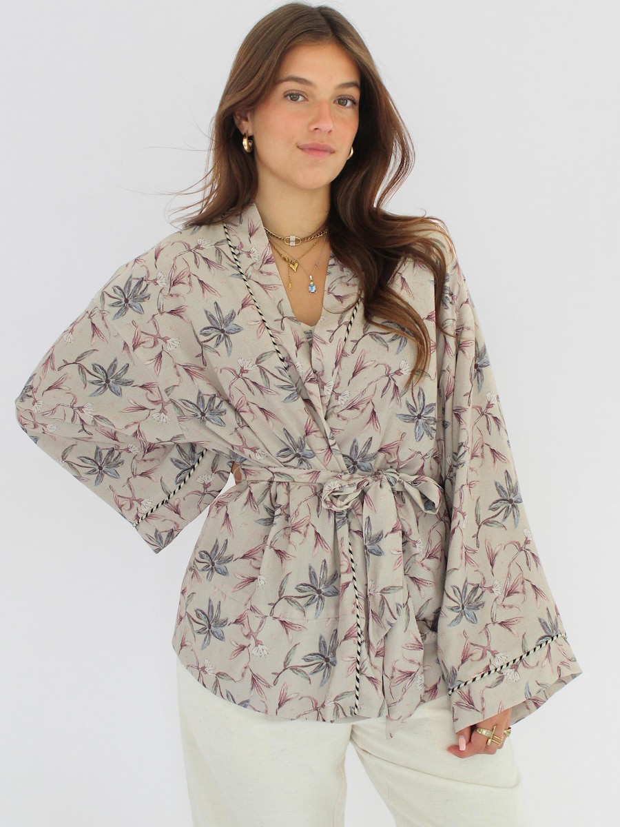 Кимоно Honnête Atelier Ladera, Mixed Colors
Кимоно Honnête Atelier Ladera, Mixed Colors