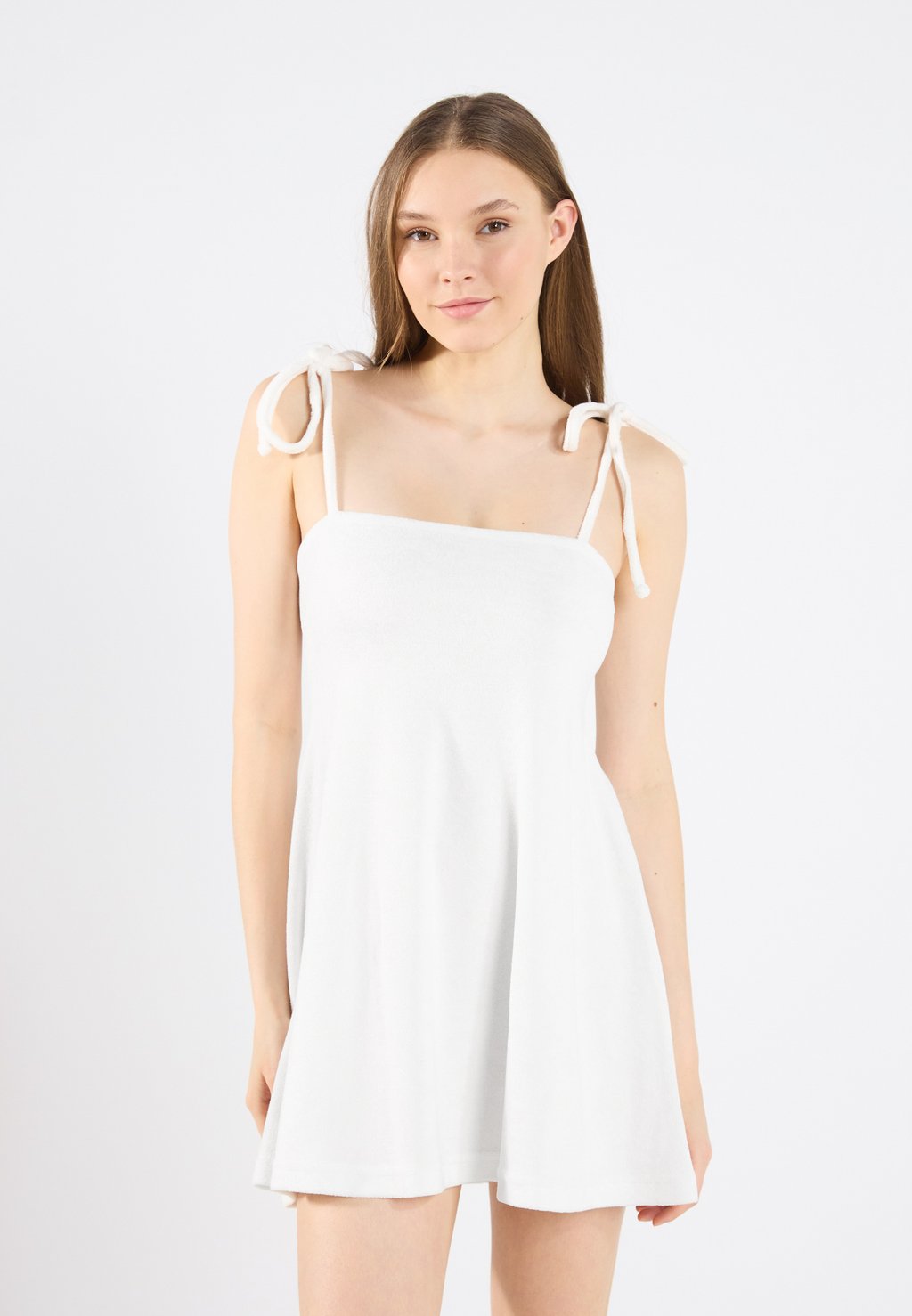 Повседневное платье Even&Odd, молочный
Повседневное платье Even&Odd, молочный