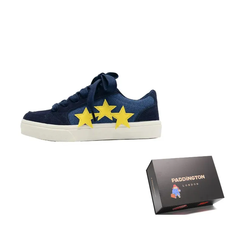 Paddington Bears Низкие скейтерские кроссовки унисекс темно-синие с синими шнурками, цвет Navy Blue (Blue Shoelace) 
Paddington Bears Низкие скейтерские кроссовки унисекс темно-синие с синими шнурками, цвет Navy Blue (Blue Shoelace)