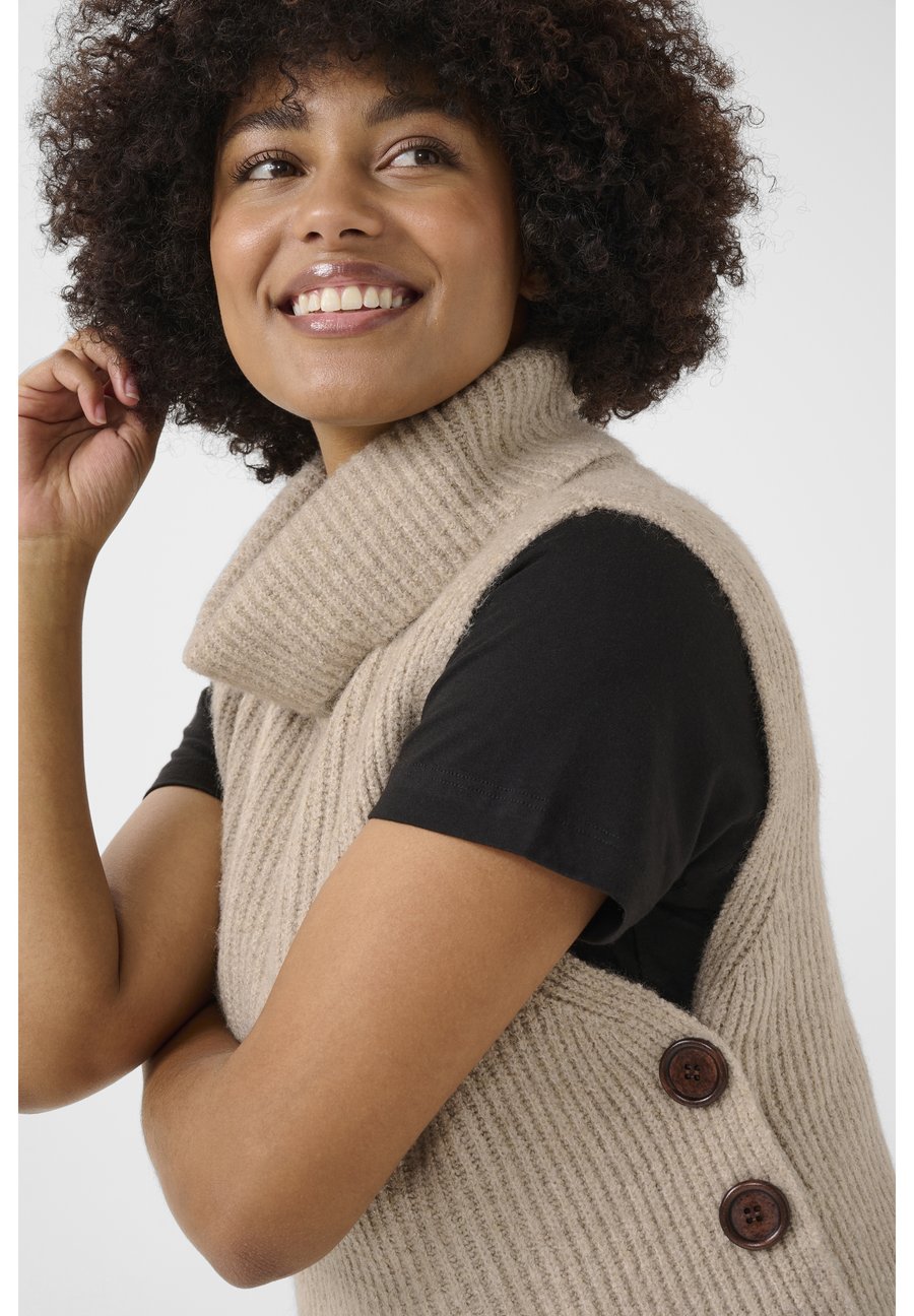 Джемпер Cream STAR SHORT SLIPOVER, Oat Melange/Beige
Джемпер Cream STAR SHORT SLIPOVER, Oat Melange/Beige