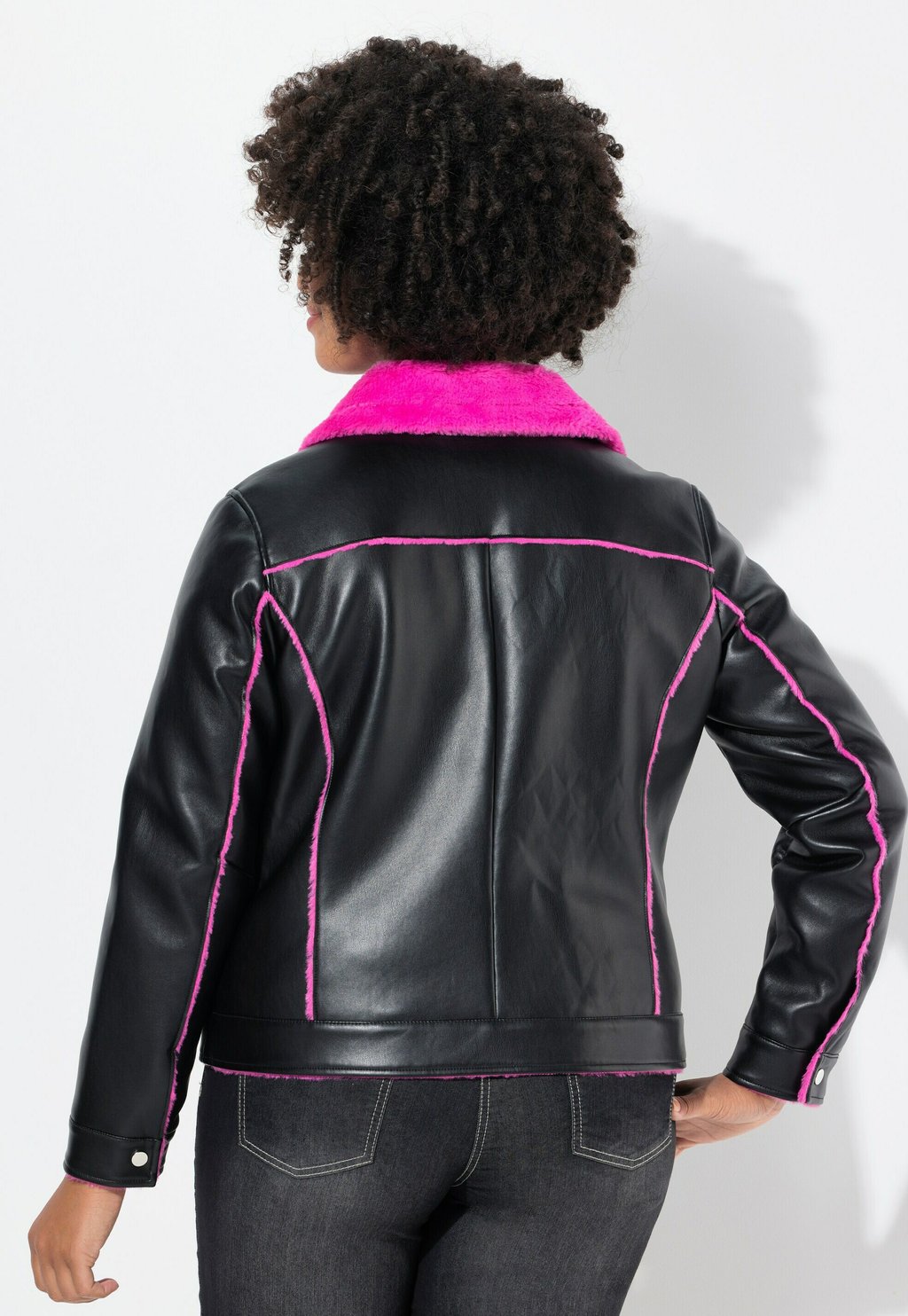 Куртка из искусственной кожи Angel of Style, черный
Куртка из искусственной кожи Angel of Style, черный