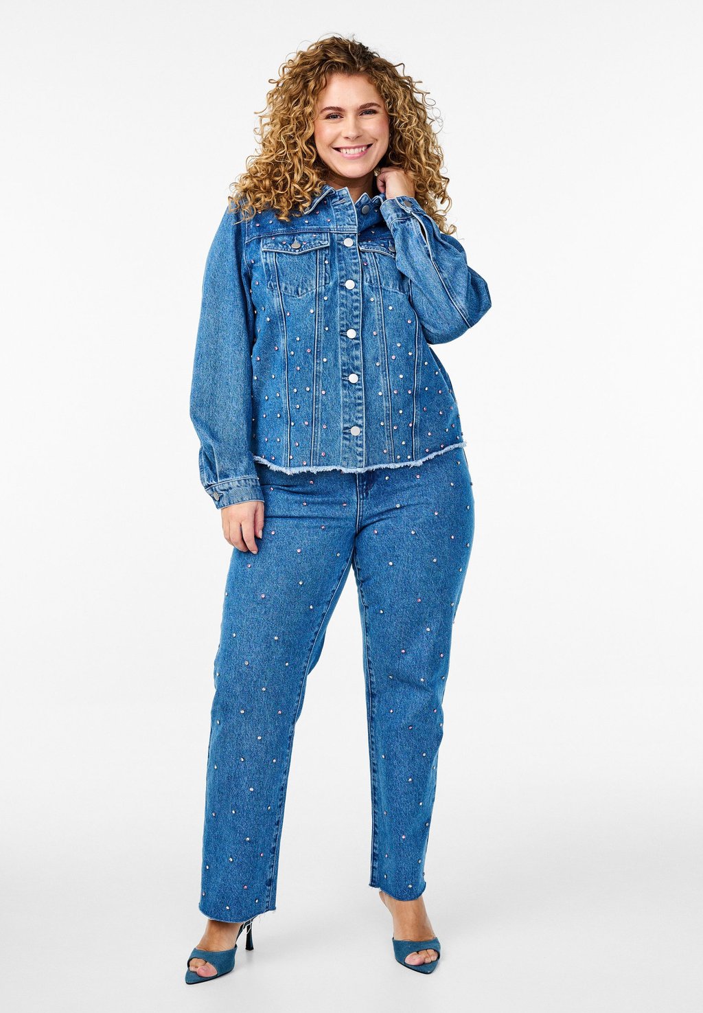 Джинсы прямого покроя Zizzi, деним
Джинсы прямого покроя Zizzi, деним