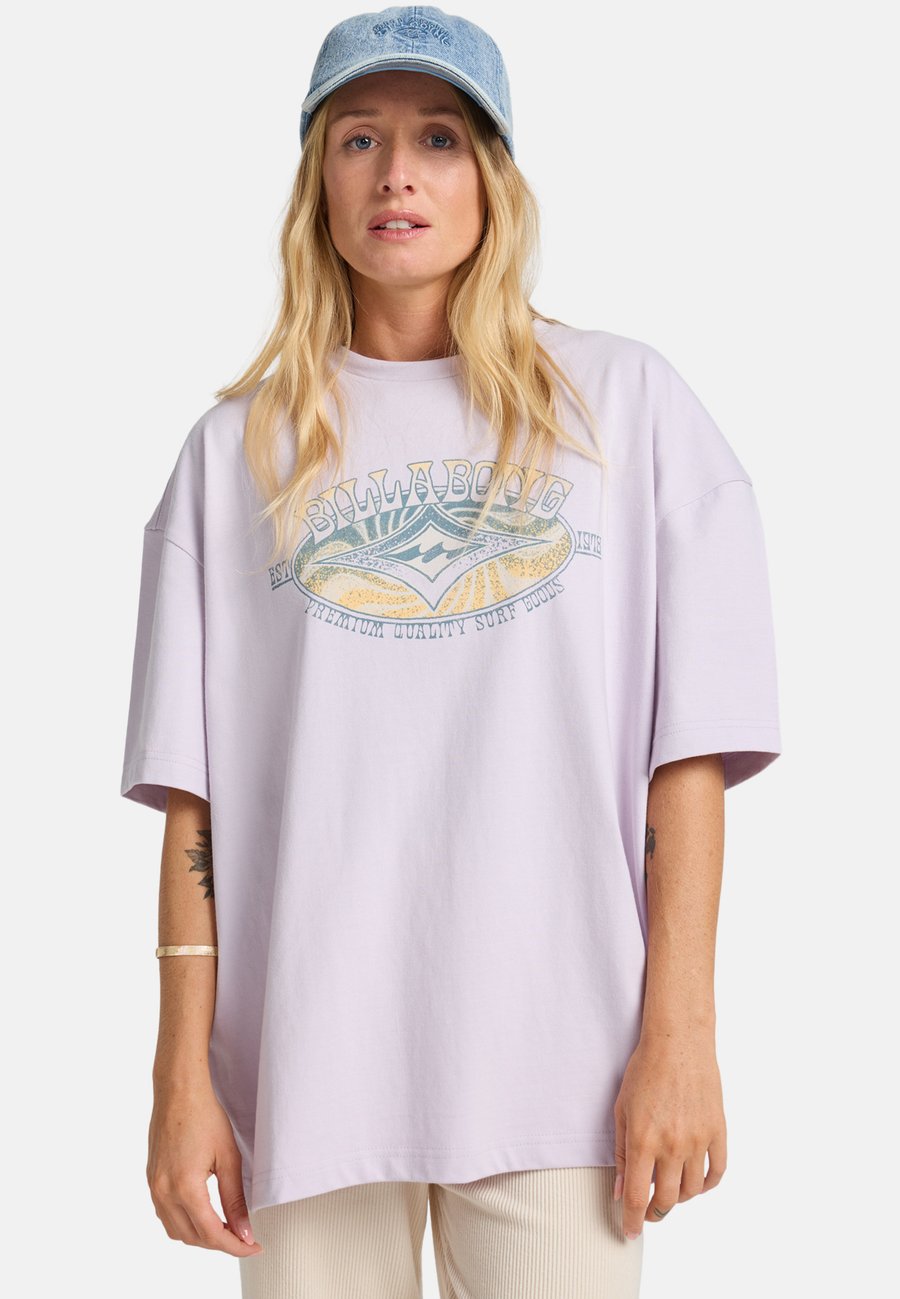 Футболка Billabong QUALITY SURF, Vic/Lilac, Фиолетовый, Футболка Billabong QUALITY SURF, Vic/Lilac
Футболка Billabong QUALITY SURF, Vic/Lilac, Фиолетовый, Футболка Billabong QUALITY SURF, Vic/Lilac