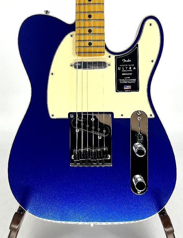 Электрогитара Fender American Ultra Telecaster Maple Fingerboard Cobra Blue Serial#: US23060363
Электрогитара Fender American Ultra Telecaster Maple Fingerboard Cobra Blue Serial#: US23060363
