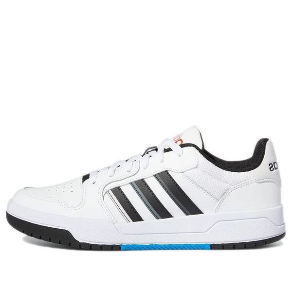 Кроссовки заманивают в ловушку Adidas, белый
Кроссовки заманивают в ловушку Adidas, белый