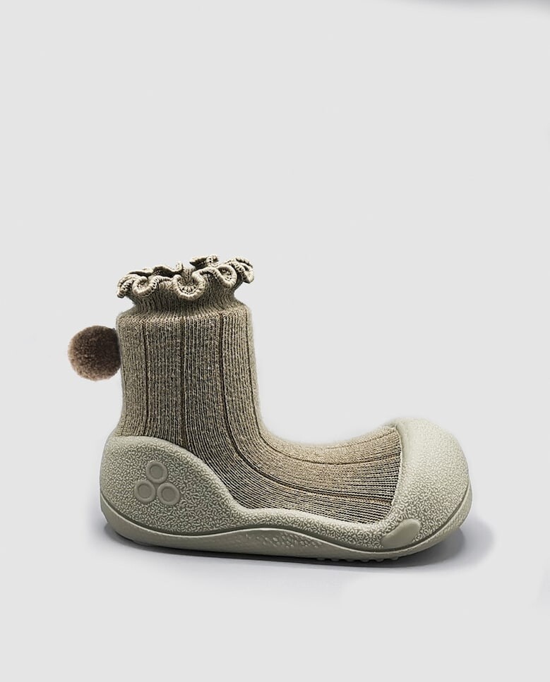 Хлопковые пинетки для девочки с волнистой отделкой цвета хаки Attipas, синий
Хлопковые пинетки для девочки с волнистой отделкой цвета хаки Attipas, синий