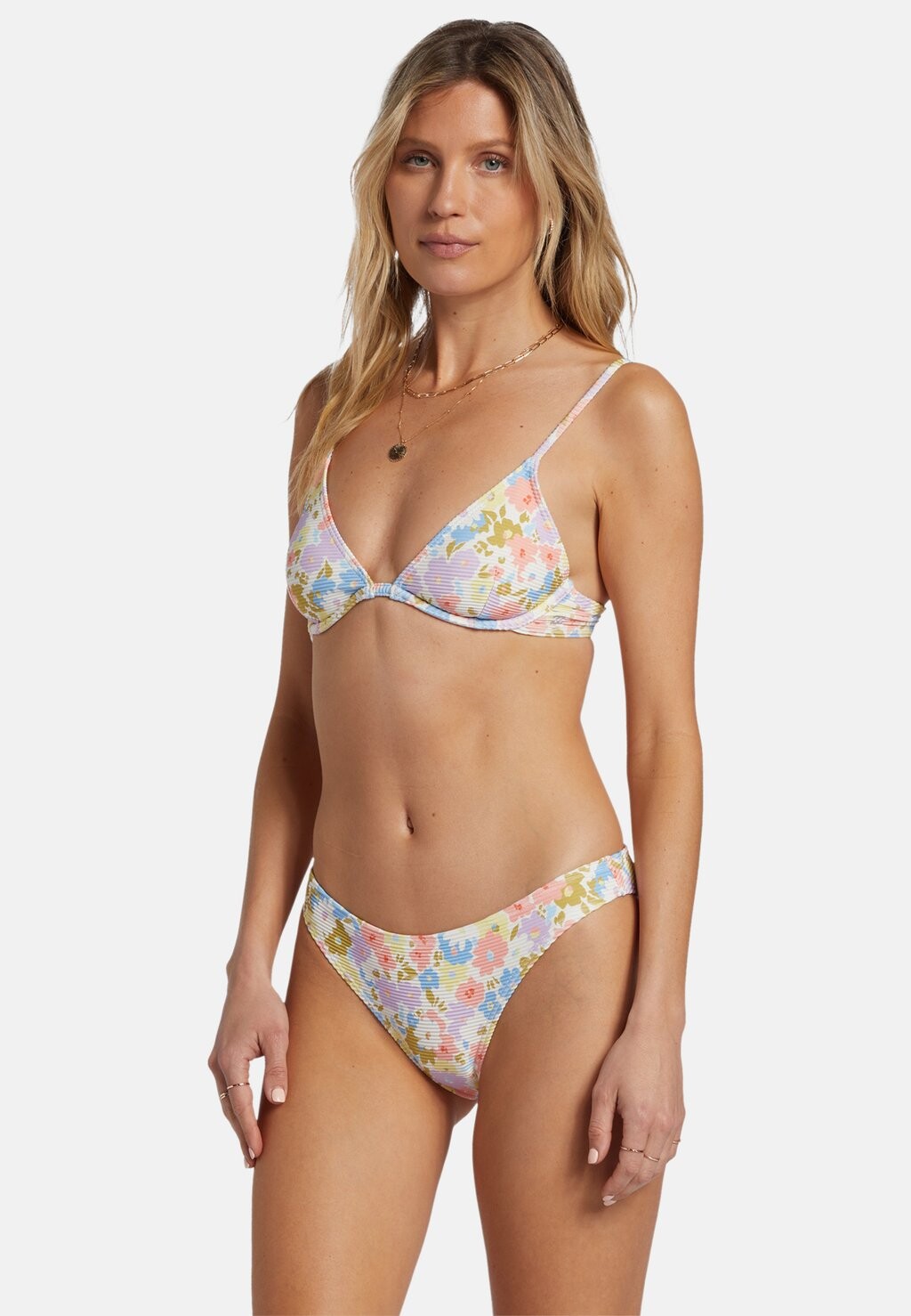 Плавки бикини Billabong, разноцветные
Плавки бикини Billabong, разноцветные