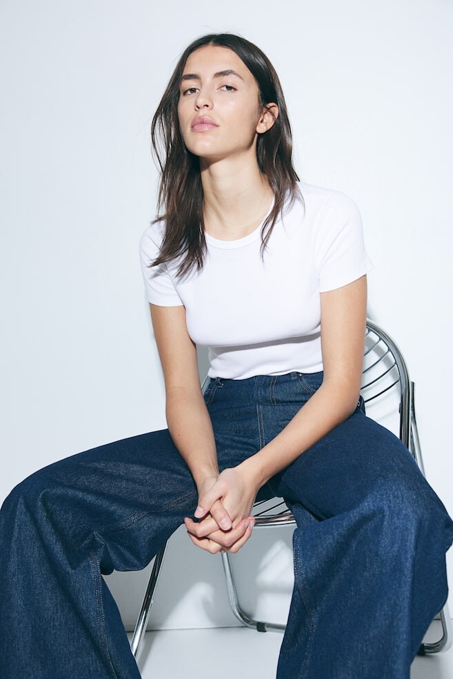 Футболка в рубчик H&M, белый
Футболка в рубчик H&M, белый