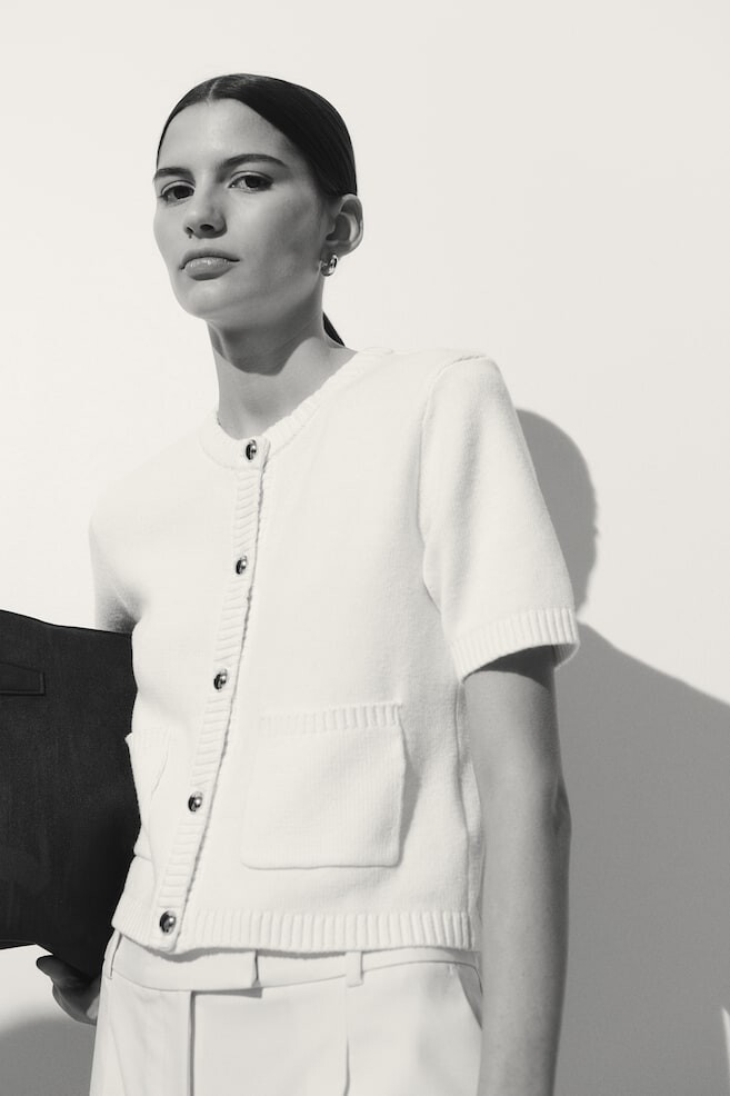 Кардиган с короткими рукавами H&M, бежевый
Кардиган с короткими рукавами H&M, бежевый