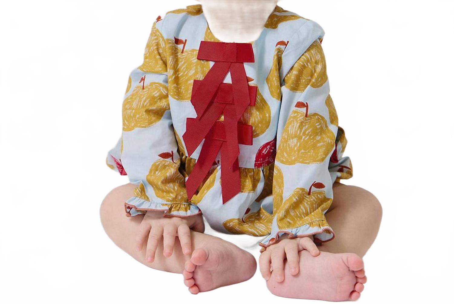 Pink Chicken Набор для девочек "Золотые яблоки Гермионы, голубые пузырьки"
Pink Chicken Набор для девочек "Золотые яблоки Гермионы, голубые пузырьки"