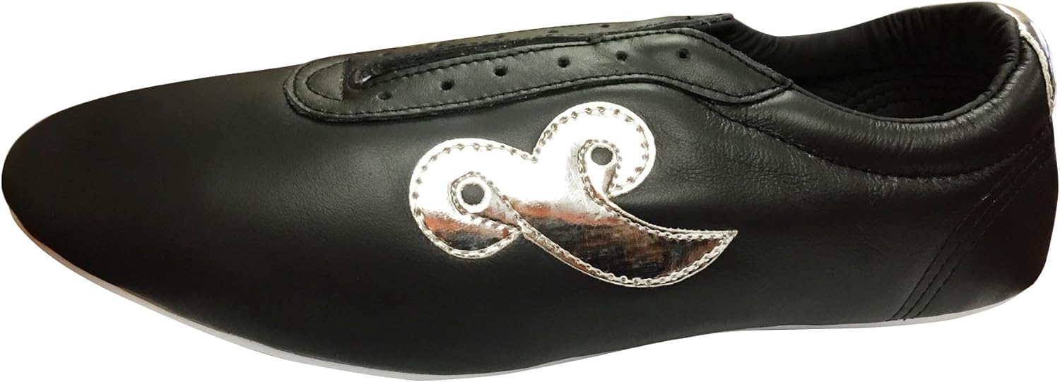 Кроссовки для боевых искусств Kungfu Budosaga Обувь Ушу Кожаная обувь (9 цветов) KungfuDirect
Кроссовки для боевых искусств Kungfu Budosaga Обувь Ушу Кожаная обувь (9 цветов) KungfuDirect